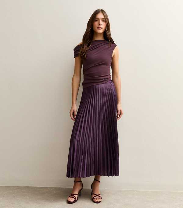 New Look Dark Burgundy Satin Pleated Midi Skirt