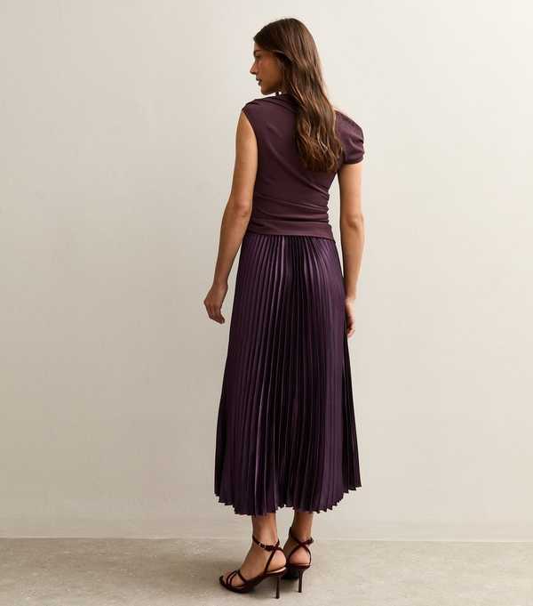 New Look Dark Burgundy Satin Pleated Midi Skirt