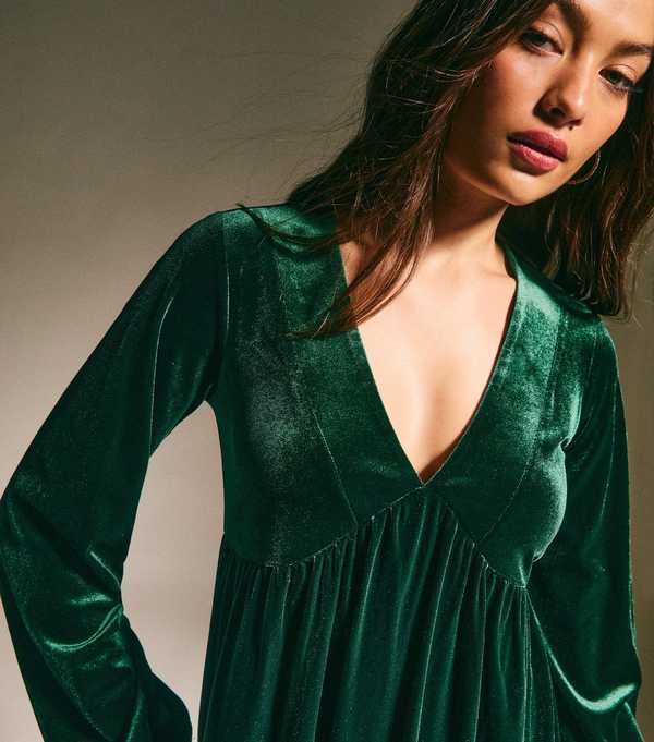 New Look Dark Green Velvet Smock Mini Dress