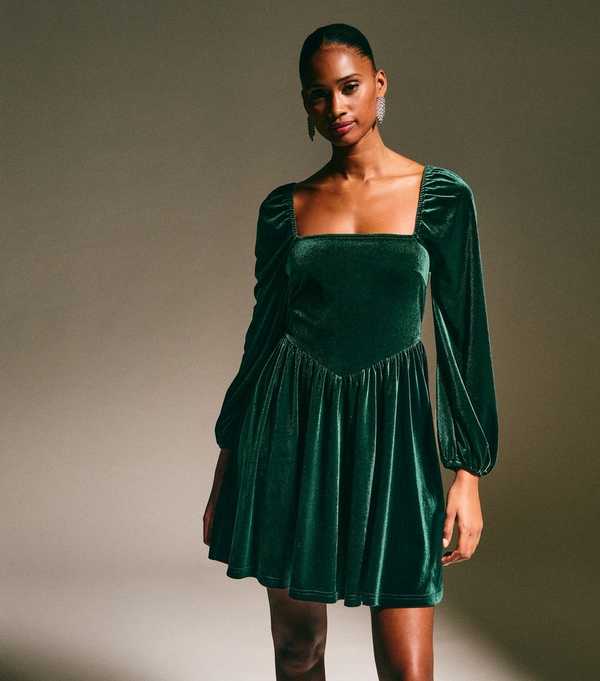 New Look Dark Green Velvet Square Neck Mini Dress