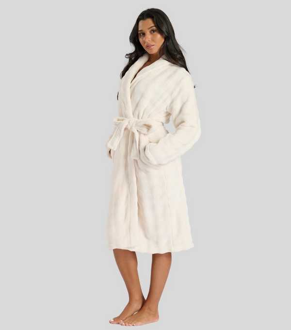 New Look Loungeable Cream Fleece Robe