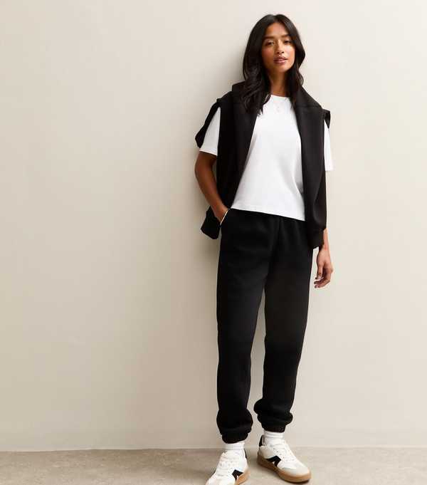 New Look Petite Black Jersey Cuffed Joggers