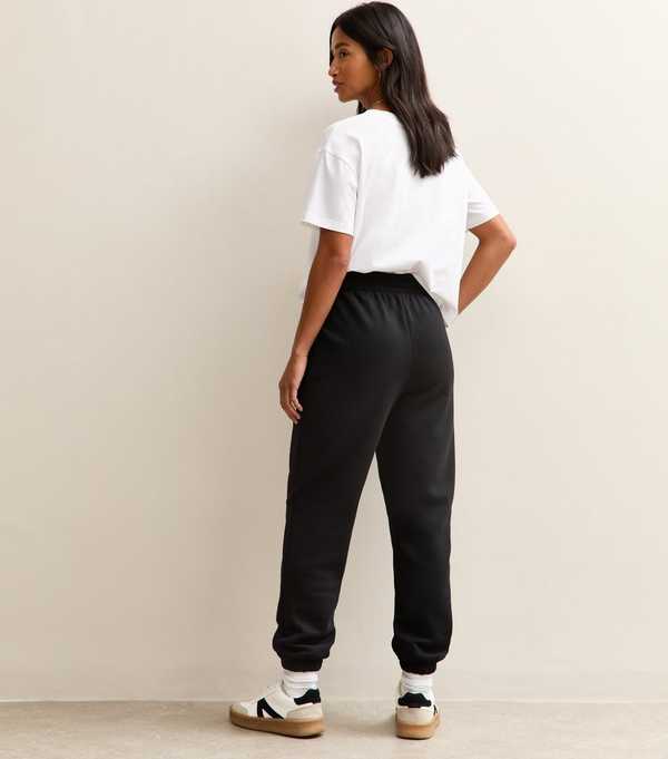 New Look Petite Black Jersey Cuffed Joggers