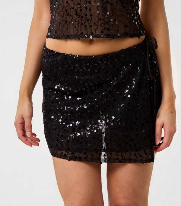 New Look Pink Vanilla Black Sequin Mesh Skort