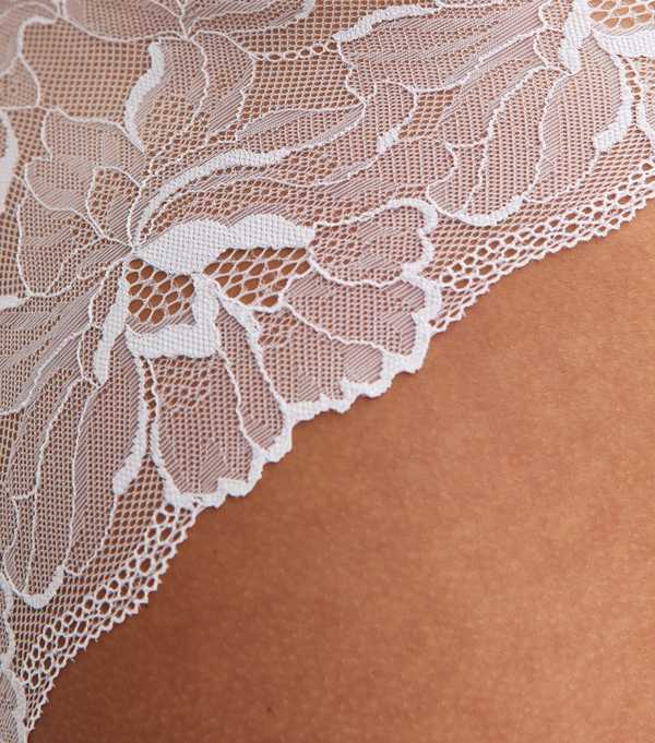 New Look White No VPL Lace Back Brazilian Briefs