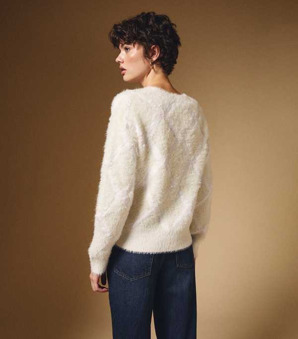 New Look Off White Fluffy Knit Diamond Pattern Jumper