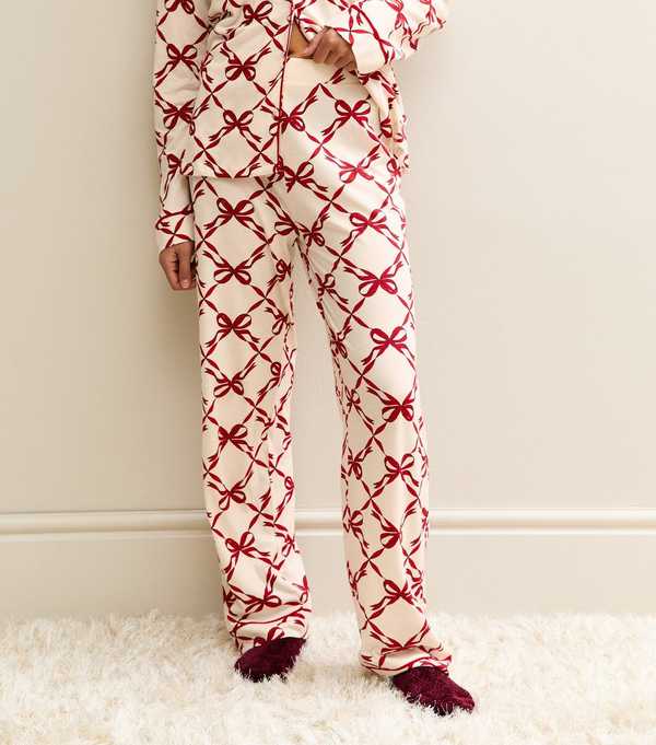 New Look Red Jersey Bow Print Revere Collar Shirt And Trousers Pyjama Set