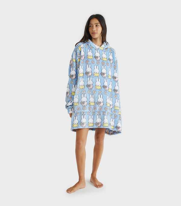 New Look Skinnydip Blue Miffy Flower Blanket Hoodie