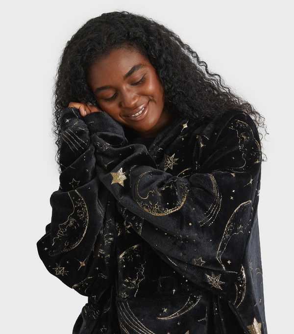 New Look Skinnydip Gold Celestial Pattern Blanket Hoodie
