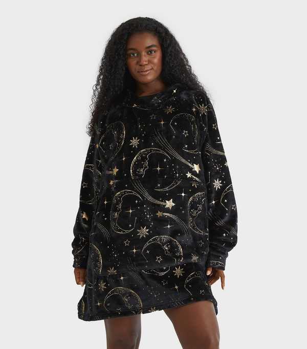 new look Skinnydip Gold Celestial Pattern Blanket Hoodie