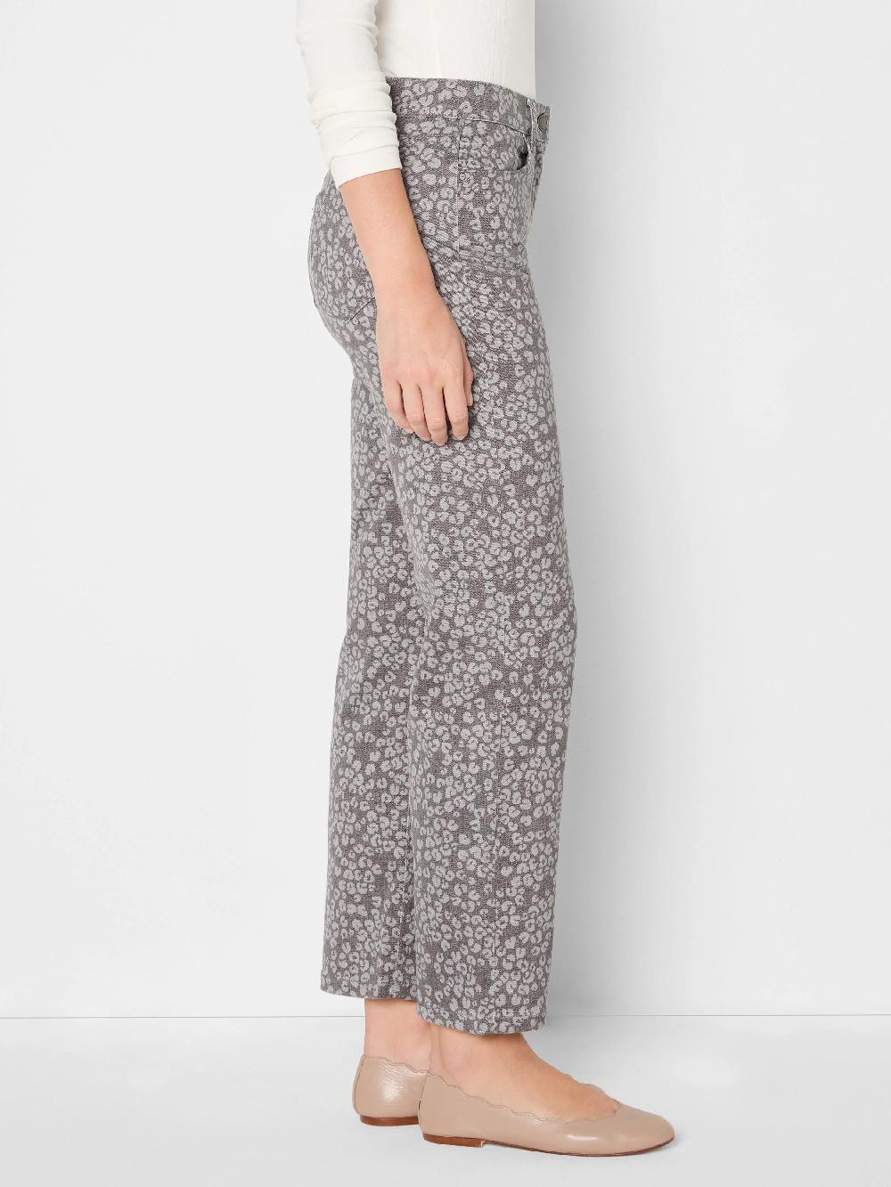 Nic Zoe 28" Leopard Print Recess Straight Ankle Jeans