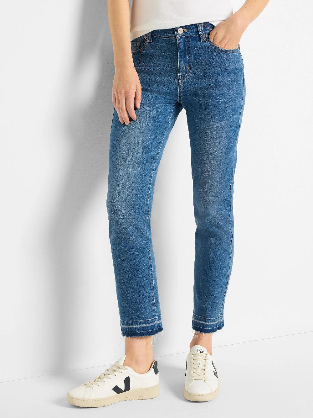 Nic Zoe 28" Released Hem Daytrip Straight Jeans