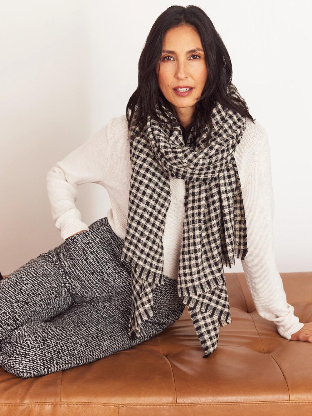 nic zoe Hat Attack Bi Color Check Scarf