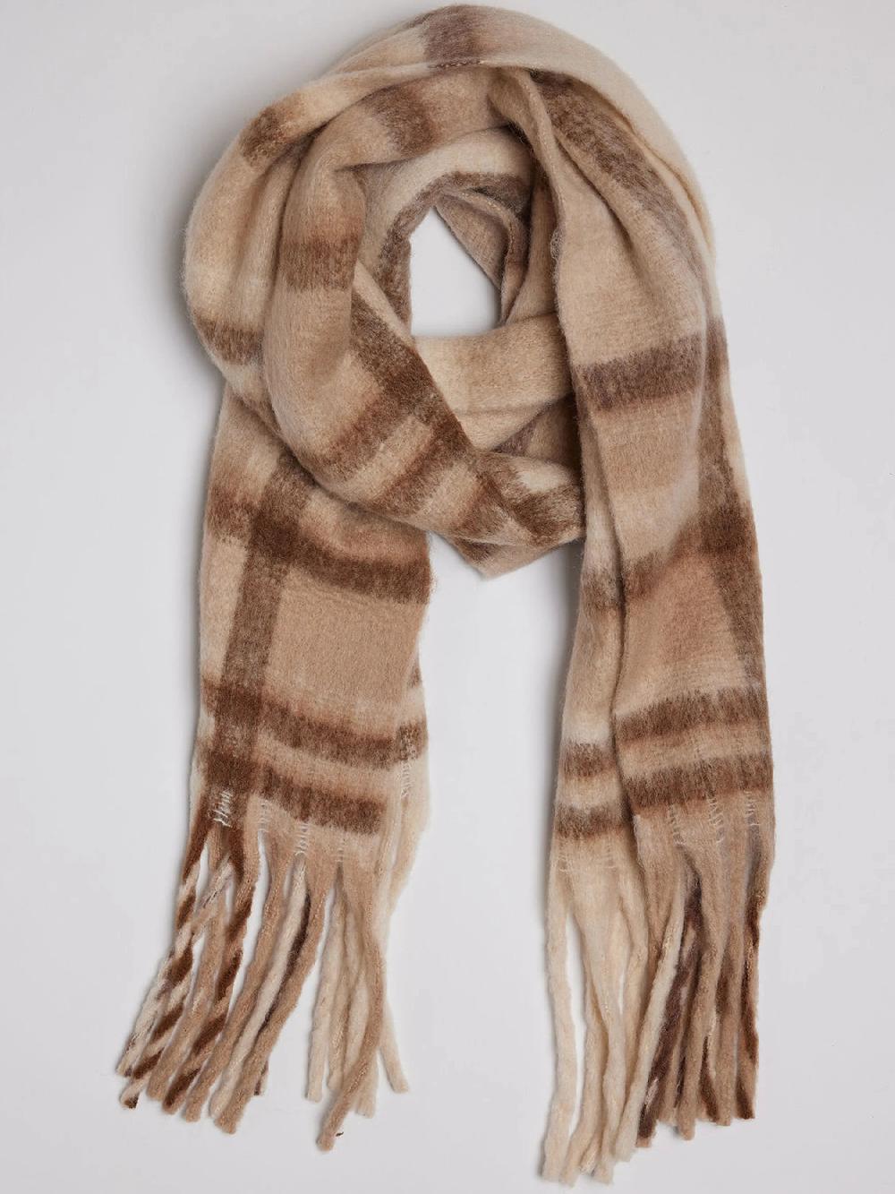 nic zoe Hat Attack Cozy Plaid Scarf