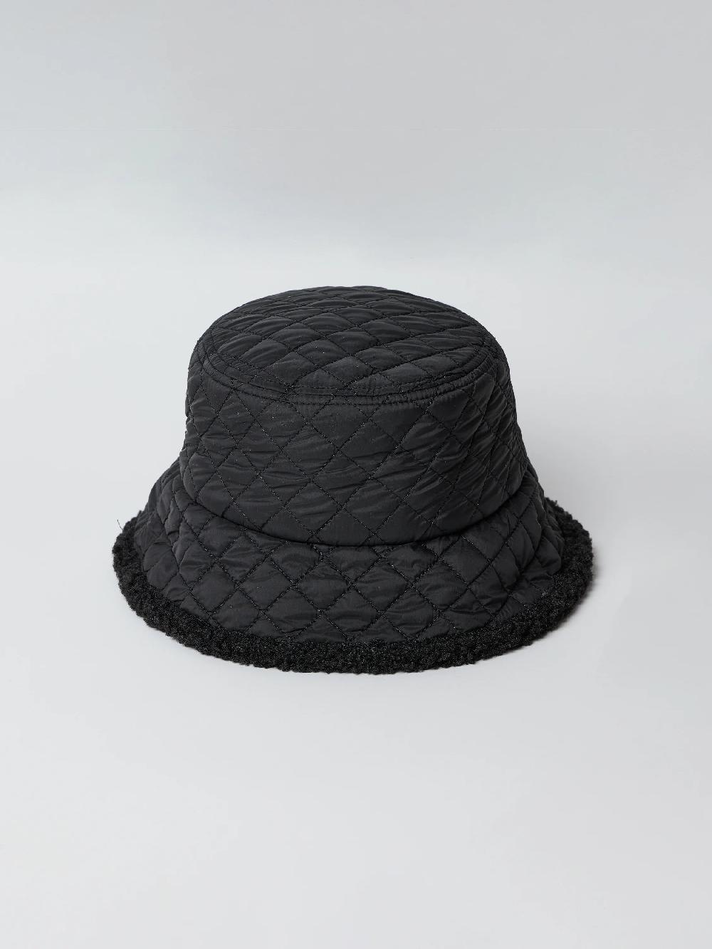 nic zoe Hat Attack Quilted Bucket Hat