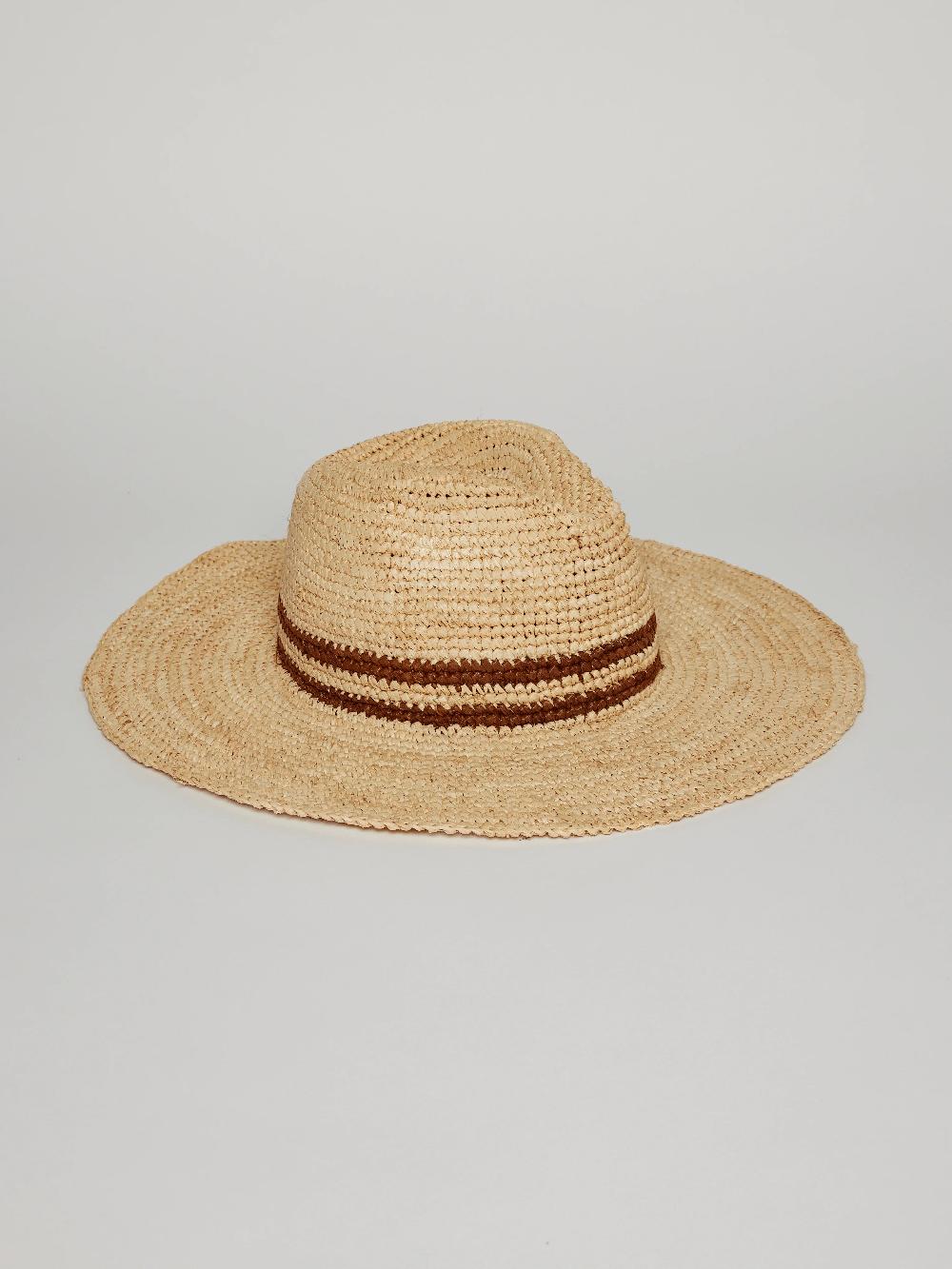 nic zoe Hat Attack Sedona Rancher