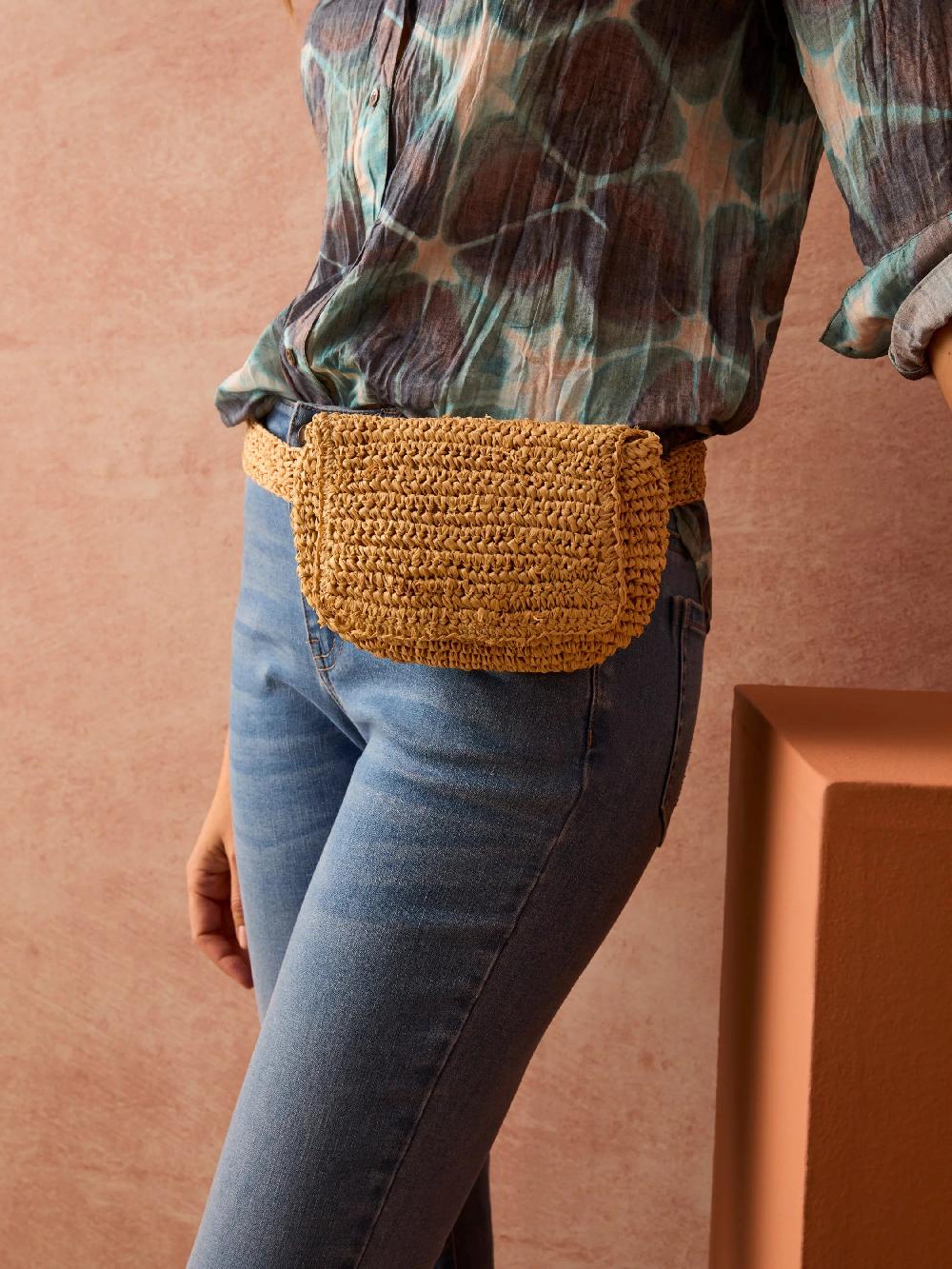 Nic Zoe Hat Attack Straw Belt Bag