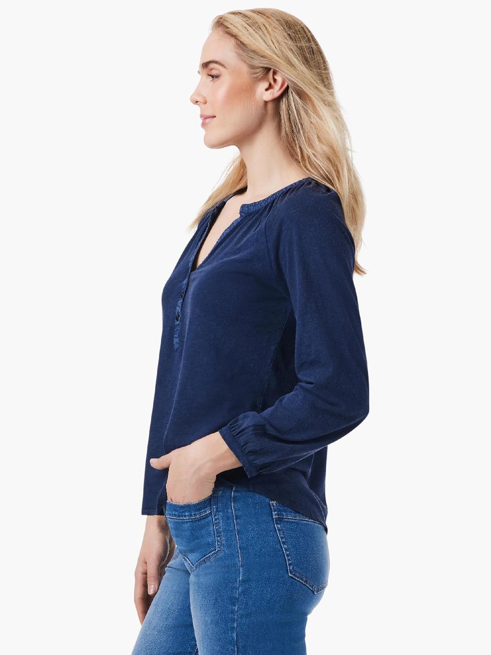 Nic Zoe NZT 3/4 Sleeve Split Neck Top