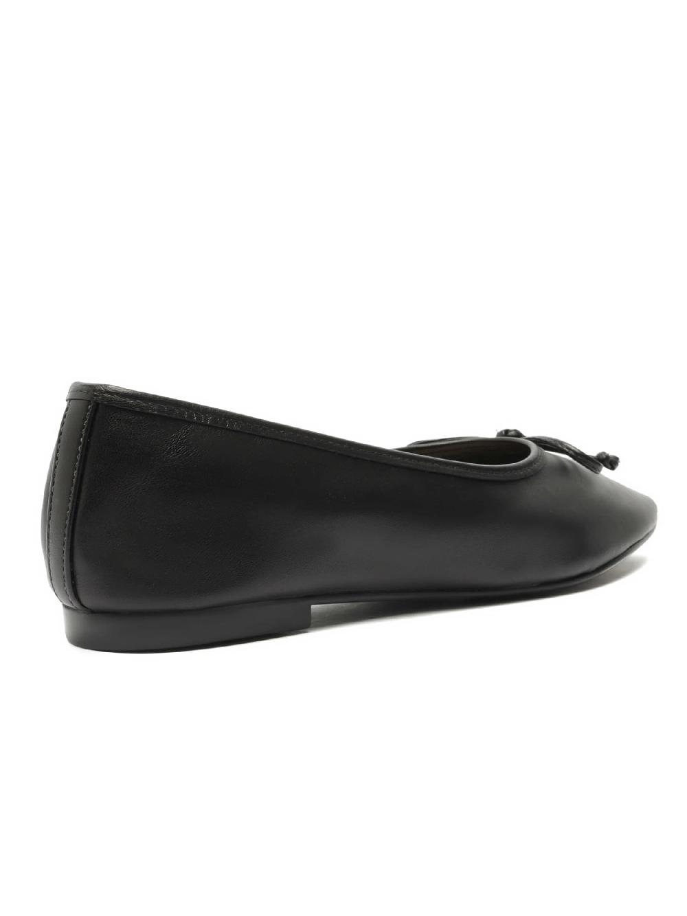 Nic Zoe Schutz Arissa Flats