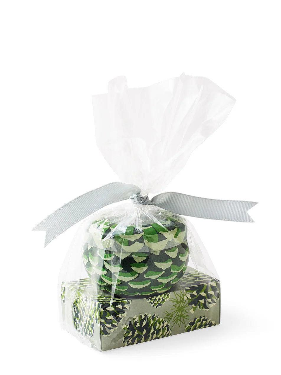 nic zoe Soap & Paper Factory Roland Candle + Soap Set