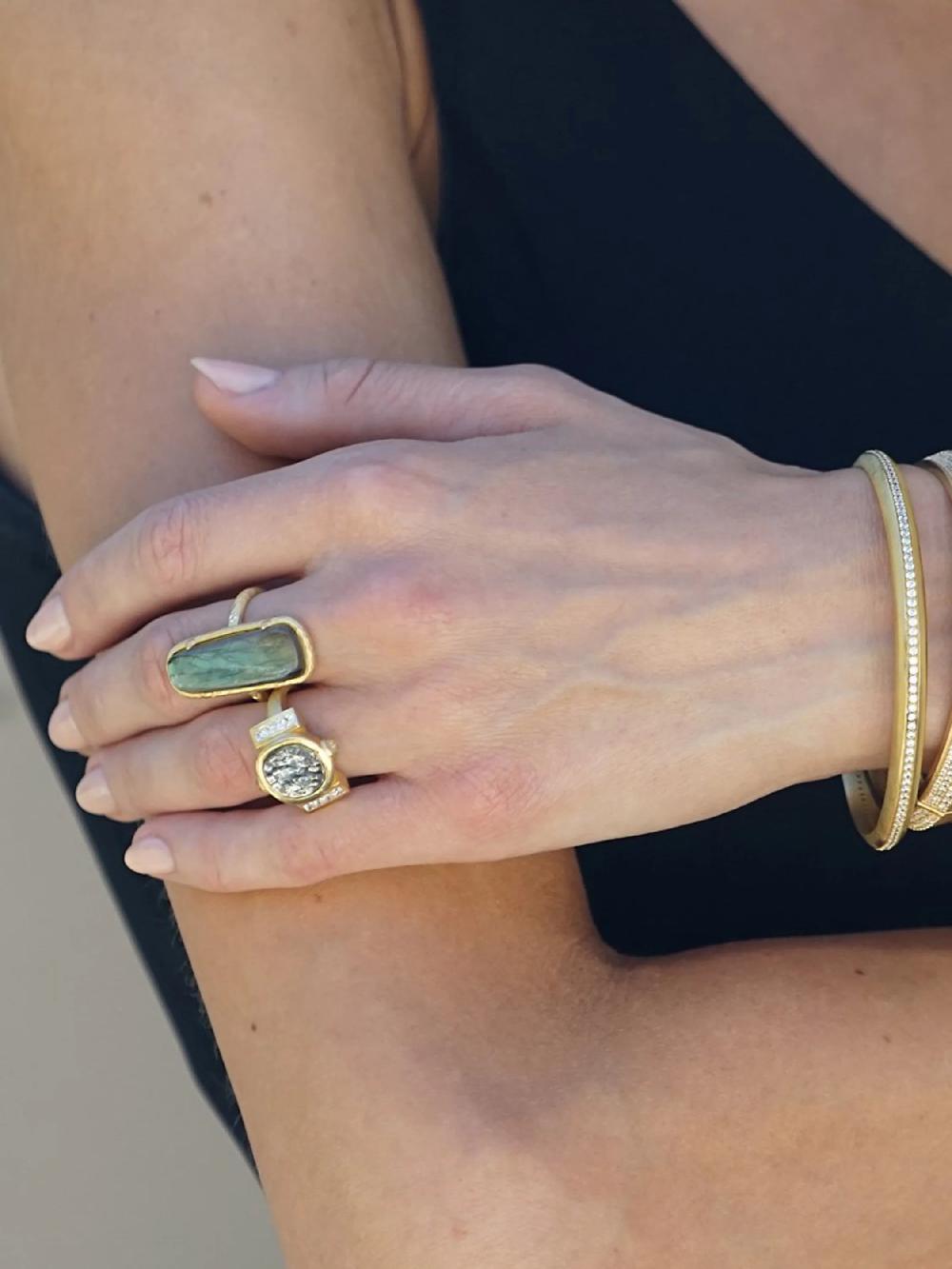 Nic Zoe Tat2 Designs Gold Leon Coin Ring