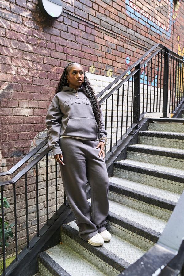 nicce NICCE Womens Lunara Hoodie & Joggers Set Asphalt