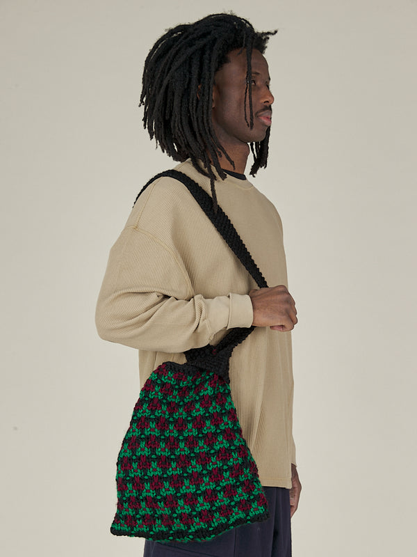 nicholas daley HAND KNITTED SLING TOTE BAG - BLACK/GREEN