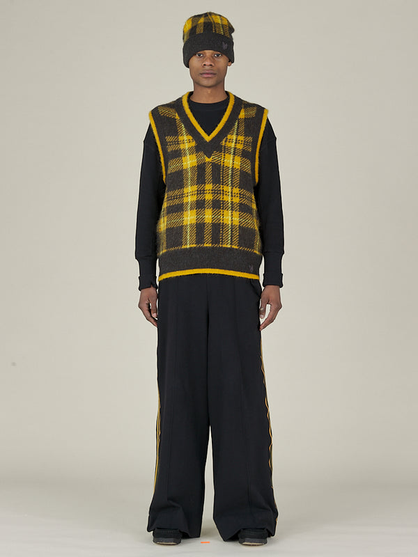 Nicholas Daley LYLE & SCOTT X NICHOLAS DALEY - KNITTED TARTAN VEST