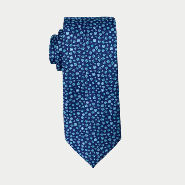 Nick Graham Daisy Floral Tie & Satin Solid Pocket Round Set