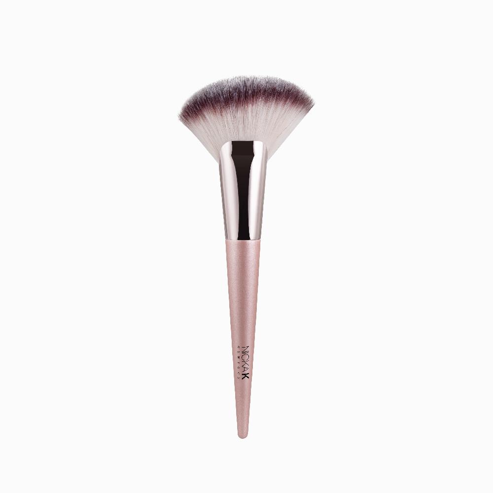 nicka k new york Highlight & Contour Brush