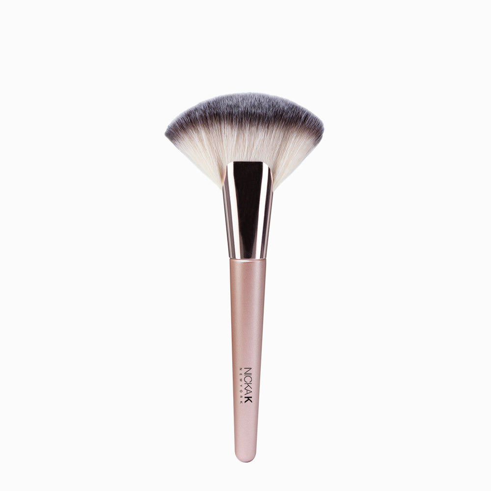 nicka k new york Jumbo Fan Brush