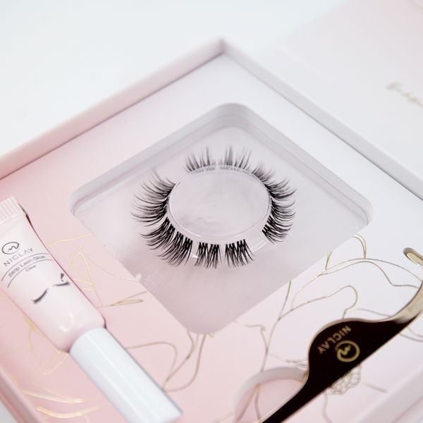 Niclay Glamour Lash Set Mit 3 Styles (Marilyn Donna Coco) - Bis Zu 7 Tage Haltbar & 20x Wiederverwendbar | Donna | Mittel | 12 / 14 / 16 Mm