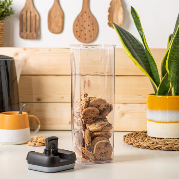 Nicola Spring 1.9L Flip Lock Air Tight Plastic Food Storage Container Air Tight And Flip Top Lids