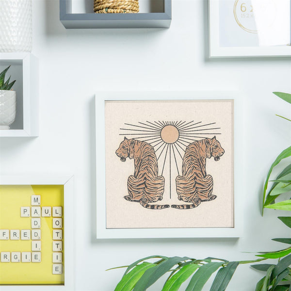 Nicola Spring 10" X 10" White 3D Box Photo Frame With 6" X 6" Mount