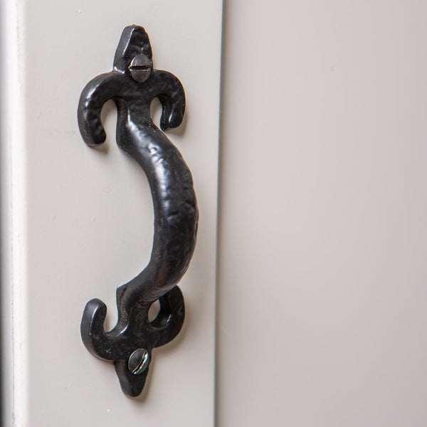 Nicola Spring 105mm Black Antique Fleur De Lis Door Handle