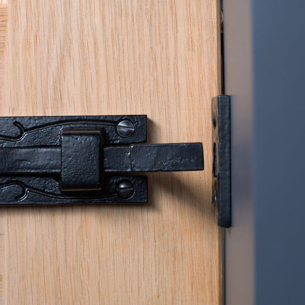 Nicola Spring 110mm Black Cranked Shepherd's Crook Bolt