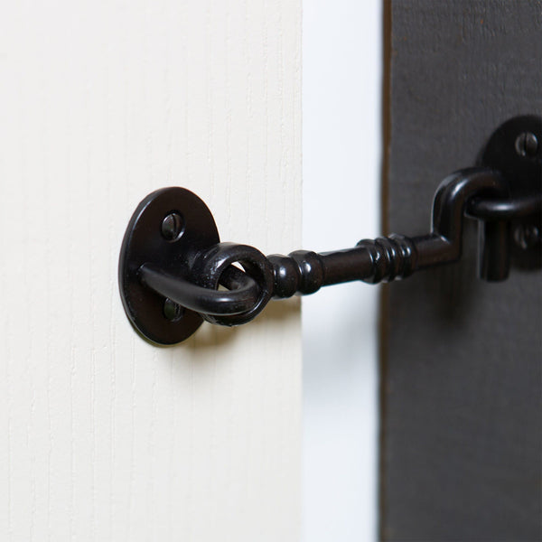Nicola Spring 125mm Black Ornate Cabin Hook And Eye
