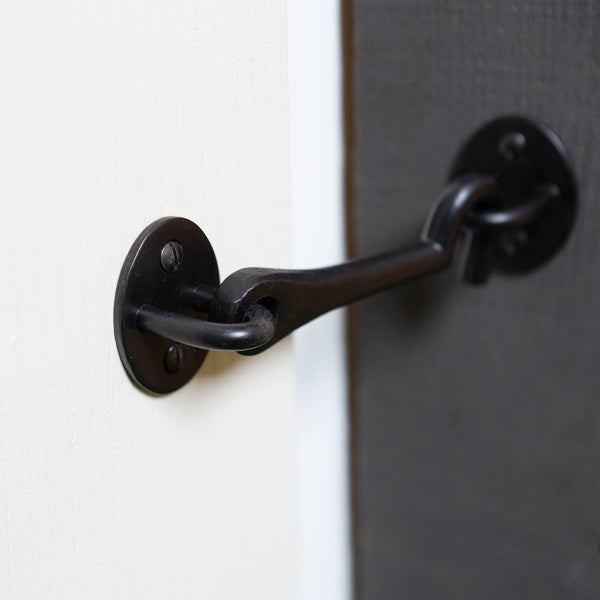 Nicola Spring 125mm Black Rustic Cabin Hook And Eye