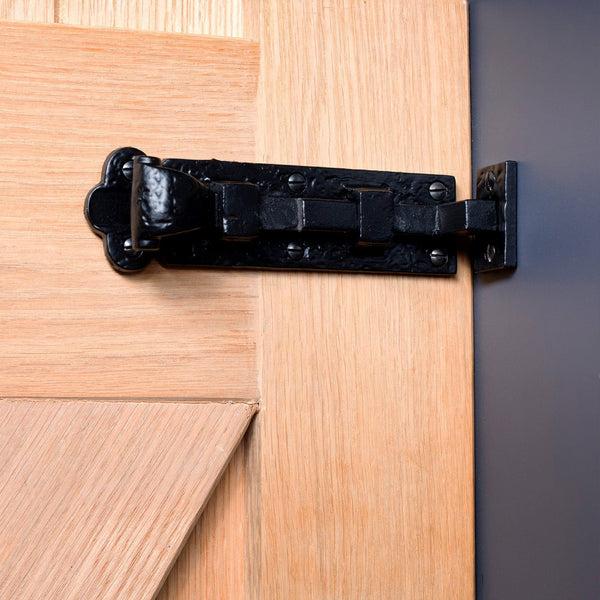 Nicola Spring 155mm Black Cranked Antique Fish Tail Bolt