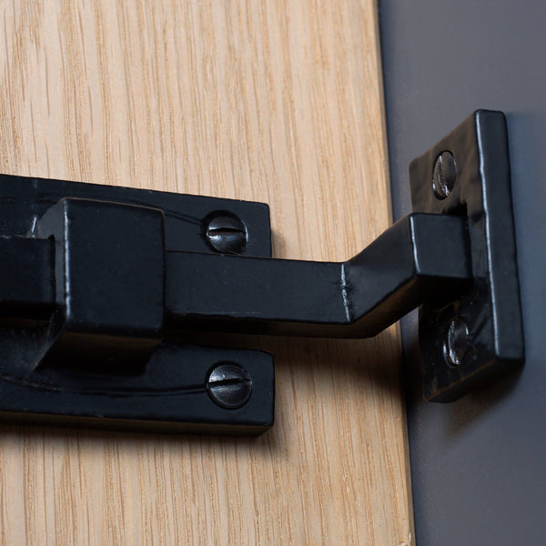 Nicola Spring 185mm Black Cranked Shepherd's Crook Bolt