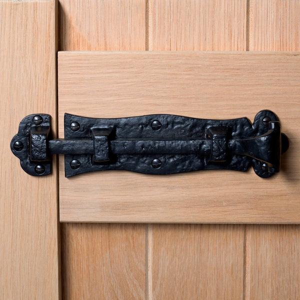 Nicola Spring 185mm Black Straight Antique Fish Tail Surface Bolt