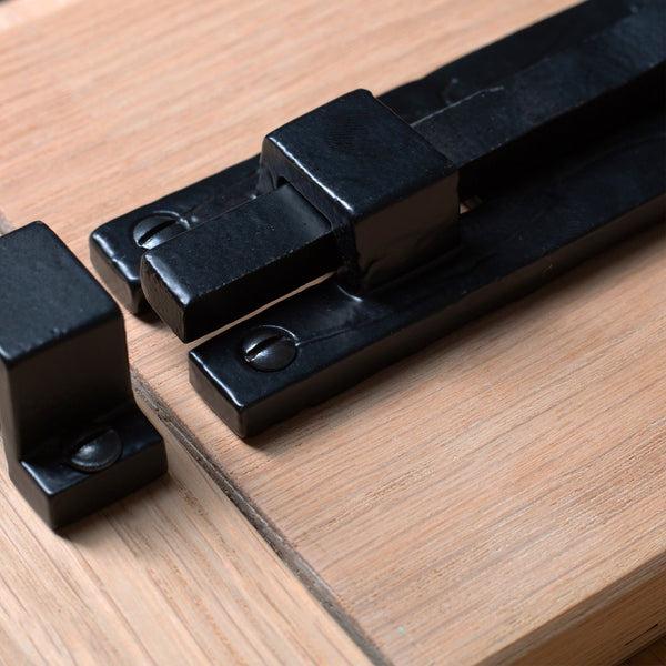 Nicola Spring 185mm Black Straight Shepherd's Crook Surface Bolt