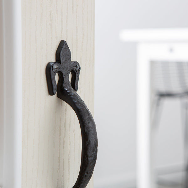 Nicola Spring 200mm Black Rustic Fleur De Lis Door Handle