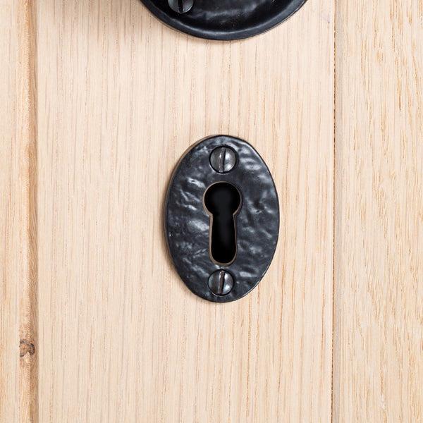 Nicola Spring 35mm X 50mm Black Rustic Escutcheon Plate