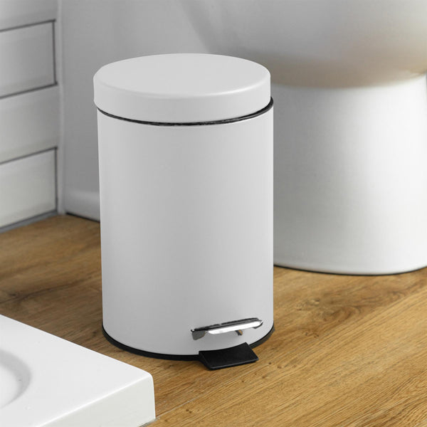 Nicola Spring 3L Matt White Round Stainless Steel Bathroom Pedal Bin