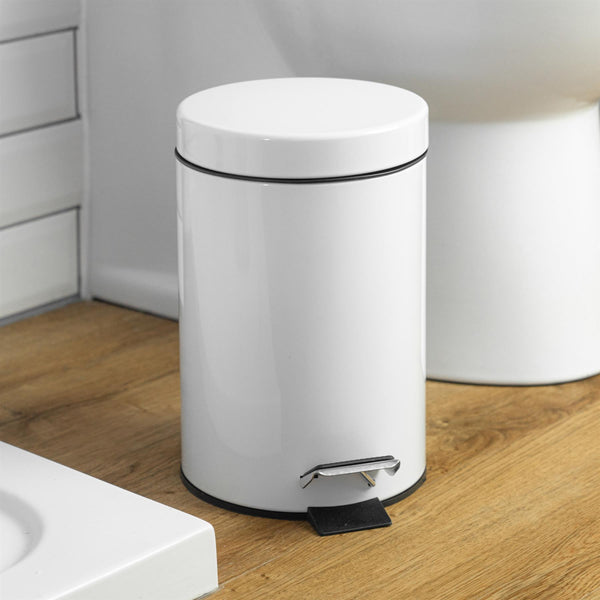 Nicola Spring 3L White Round Stainless Steel Bathroom Pedal Bin