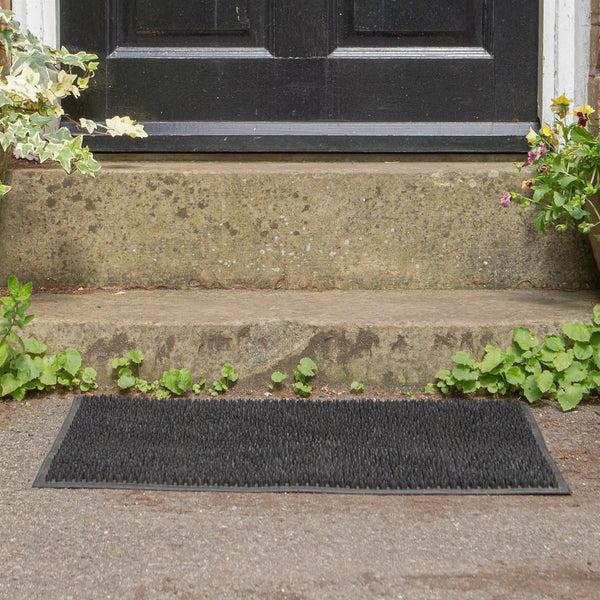 Nicola Spring 60cm X 40cm Classic Heavy Duty Rubber Door Mat
