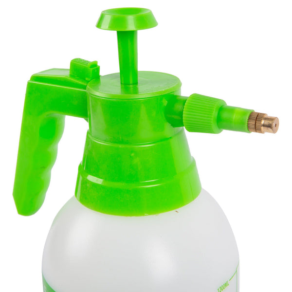 Nicola Spring Green 1.5L Polypropylene Pressure Sprayer