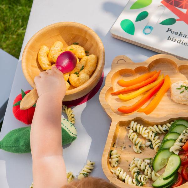 Nicola Spring Lenny The Llama Bamboo Suction Dinner Set