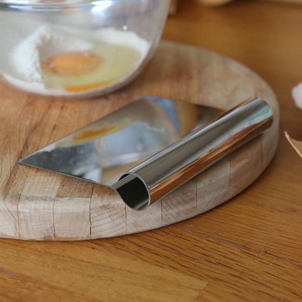 Nicola Spring 13.5cm Stainless Steel Dough Scraper